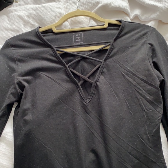 Long sleeve black cris cross bodysuit - Picture 2 of 2